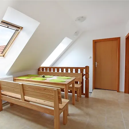 Apartment U Slunce Cizov (South Moravian)