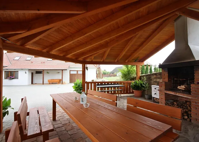 Apartmán U Slunce Cizov (South Moravian)